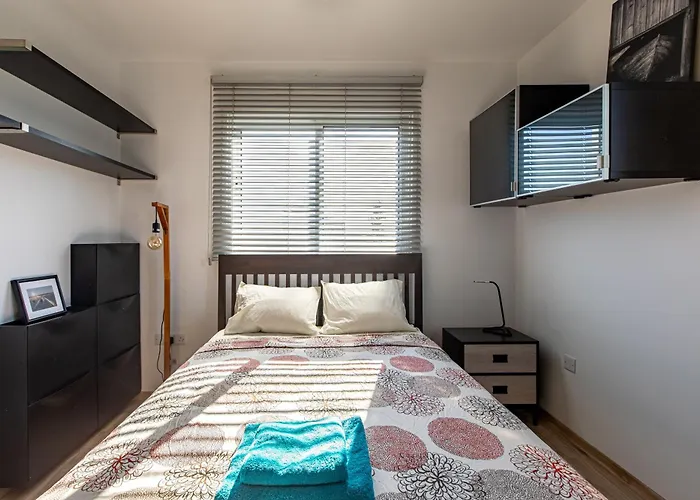 شقة Cosy At Lykavitos