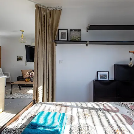 Cosy At Lykavitos Apartament