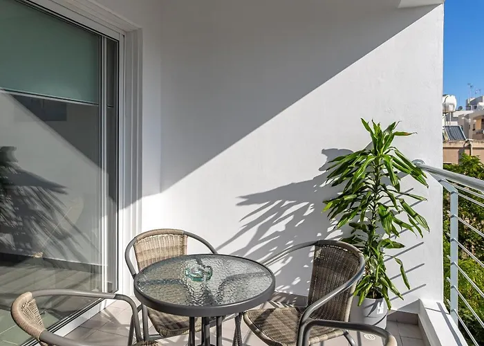 Cosy At Lykavitos Appartement Nicosie